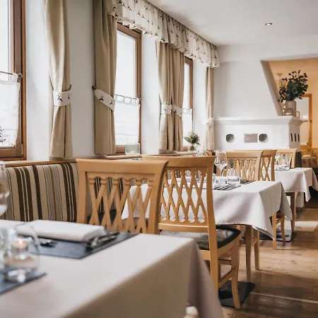 Vier Jahreszeiten By Vaya Inkl Zell Am See-kaprun Sommerkarte Hotell