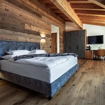 Otel Vier Jahreszeiten Kaprun