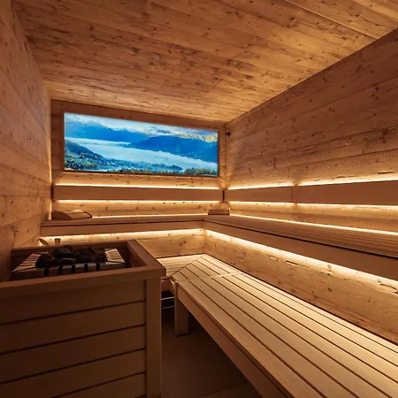 Vier Jahreszeiten 4*