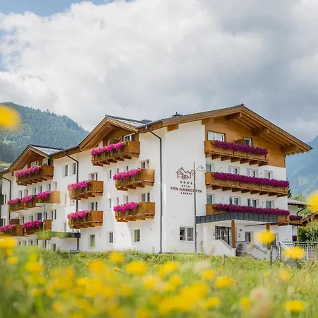 Vier Jahreszeiten Hotel 4*