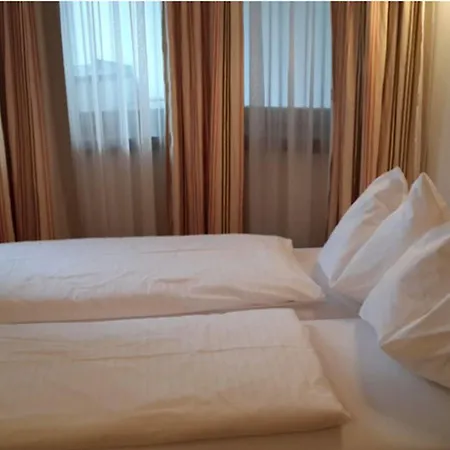 Hotell Vier Jahreszeiten By Vaya Inkl Zell Am See-kaprun Sommerkarte Kaprun