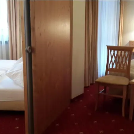 Vier Jahreszeiten By Vaya Inkl Zell Am See-kaprun Sommerkarte