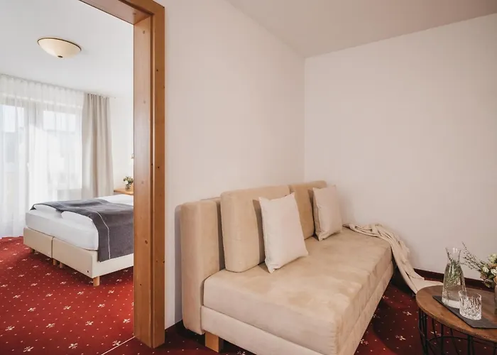 Vier Jahreszeiten By Vaya Inkl Zell Am See-kaprun Sommerkarte מלון 4*