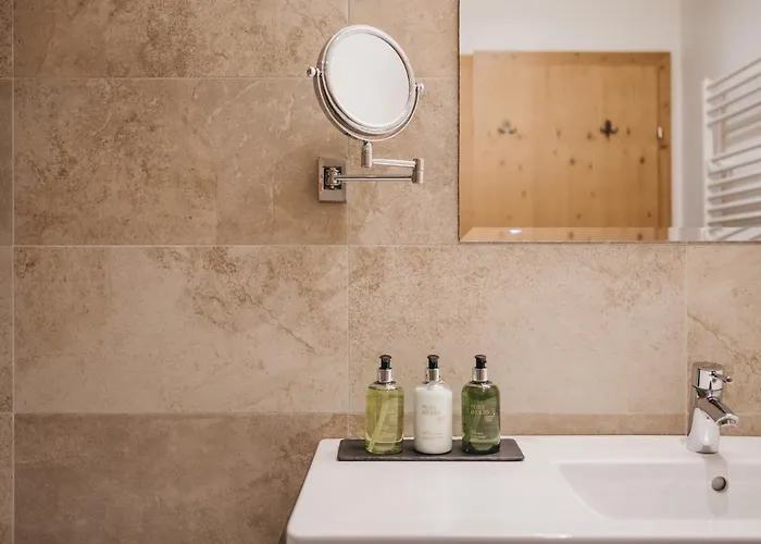 Vier Jahreszeiten By Vaya Inkl Zell Am See-kaprun Sommerkarte 4* קפרון