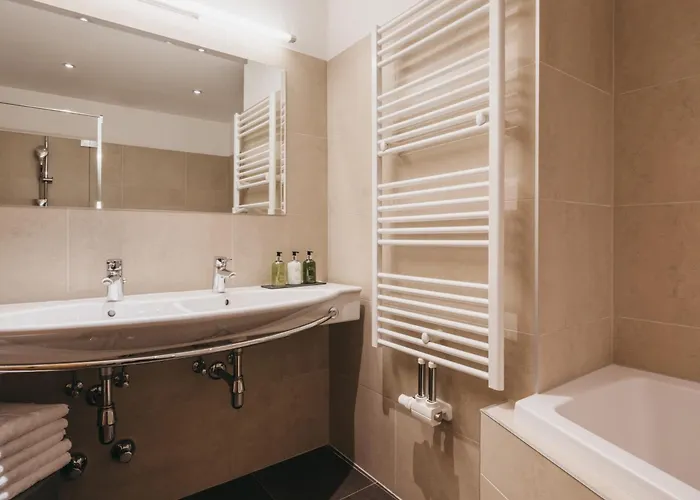 Vier Jahreszeiten By Vaya Inkl Zell Am See-kaprun Sommerkarte 4* קפרון