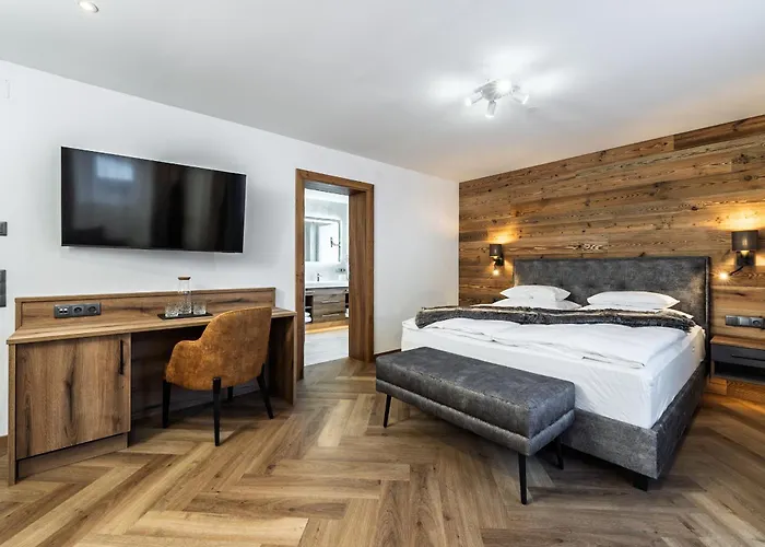 Vier Jahreszeiten Otel