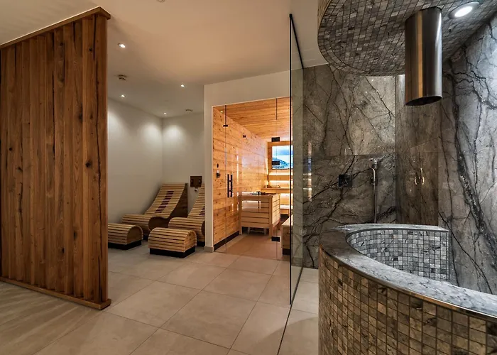 Vier Jahreszeiten Otel