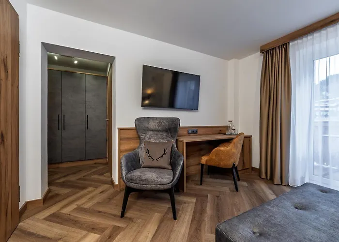 Otel Vier Jahreszeiten 4*