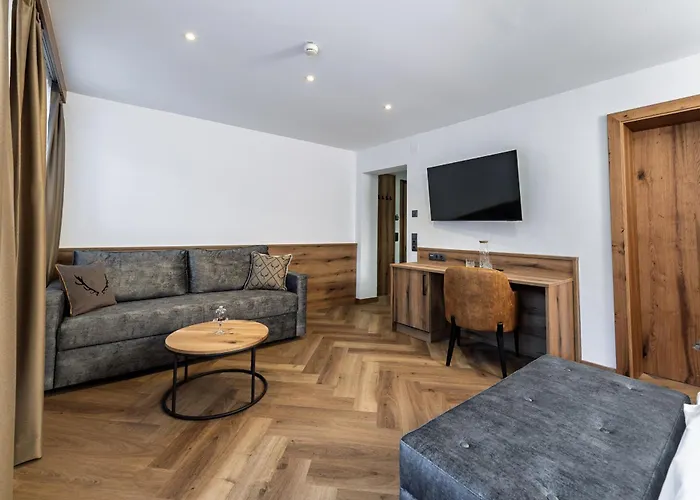 Vier Jahreszeiten 4*