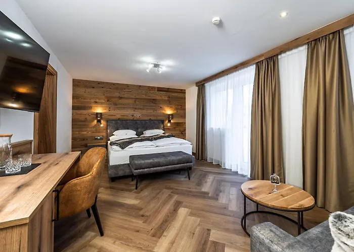 Vier Jahreszeiten Kaprun