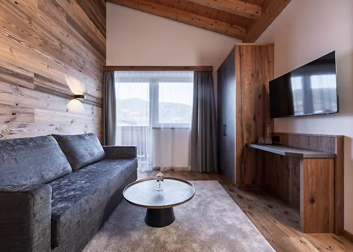 Vier Jahreszeiten Hotel