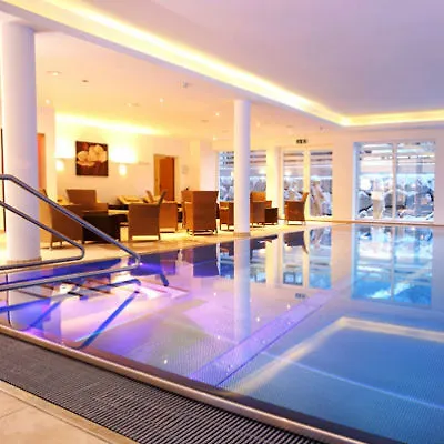 Vier Jahreszeiten By Vaya Inkl Zell Am See-kaprun Sommerkarte קפרון