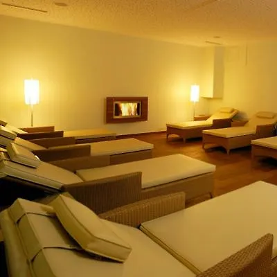 Otel Vier Jahreszeiten 4*