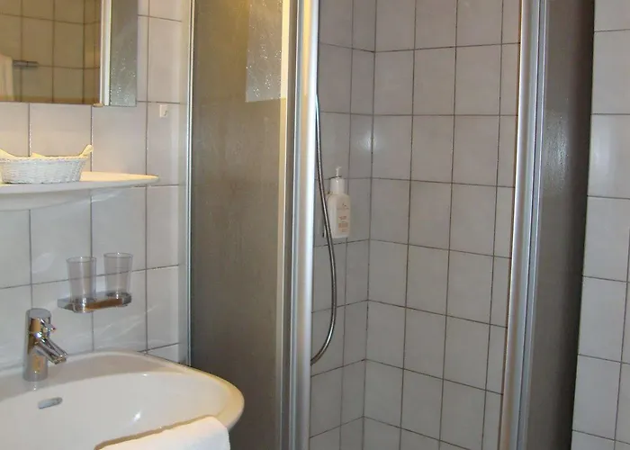 Vier Jahreszeiten By Vaya Inkl Zell Am See-kaprun Sommerkarte מלון 4*