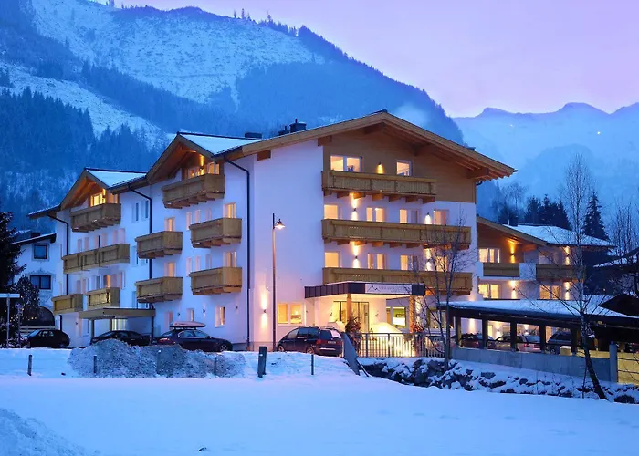 מלון Vier Jahreszeiten By Vaya Inkl Zell Am See-kaprun Sommerkarte קפרון